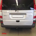 attelage-mercedes-vito-evito-10-03-03-14-rotule-amovible-sans-outil-enclenchement-vertical-verrouillable-2.jpg